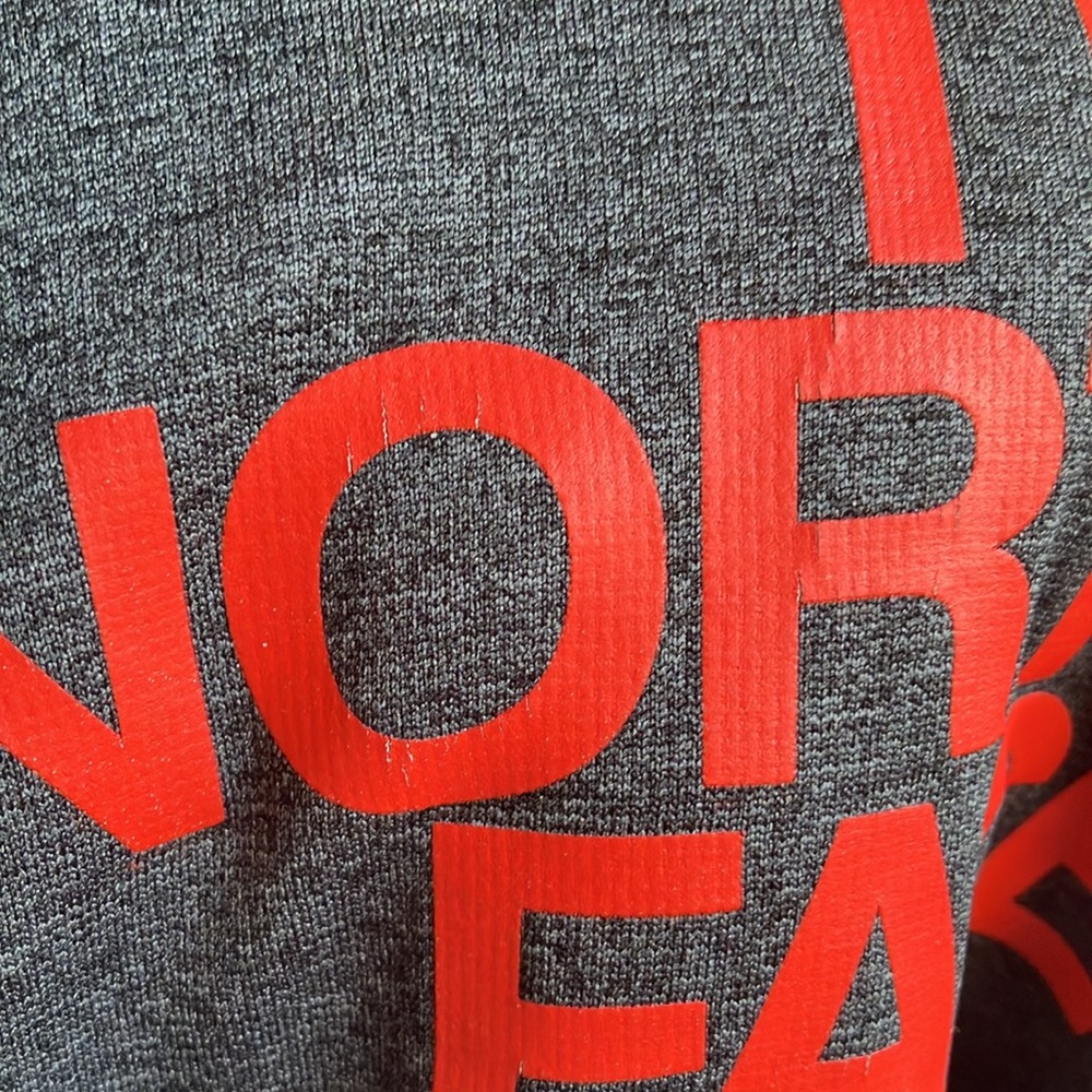 The North Face Half Dome Hoodie Gray Red Men’s  M Pullover Activewear Outdoor - Picture 11 of 11